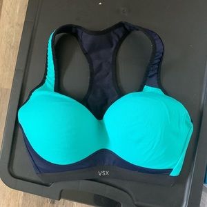 Victoria’s Secret Sports Bra. 34D